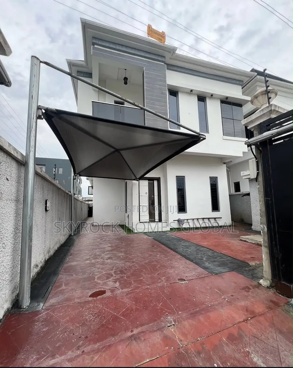 4bdrm Duplex in Lekki Phase 2 for rent in Lekki Phase 2