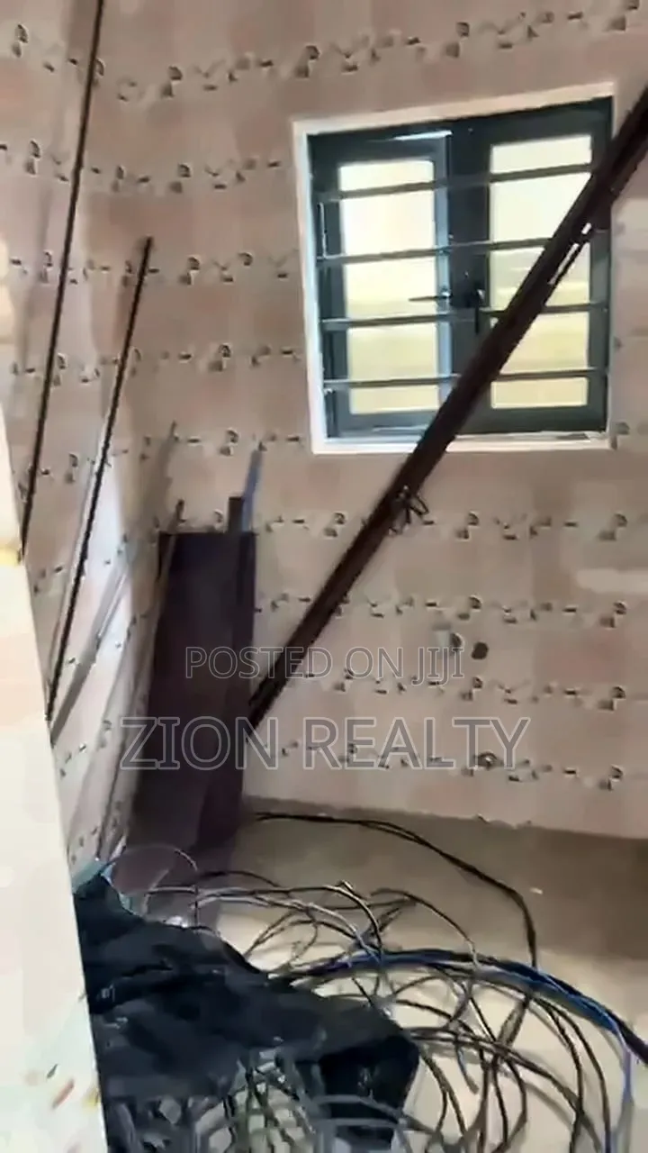 Mini Flat in Eputu, Awoyaya for rent in Awoyaya