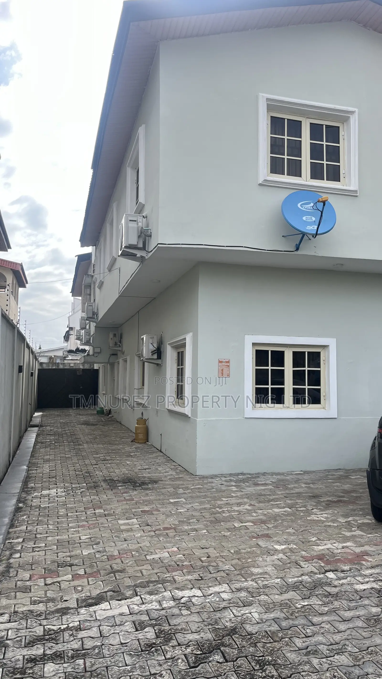 Furnished 3bdrm Duplex in Lekki Phase 1 for rent in Lekki Phase 1