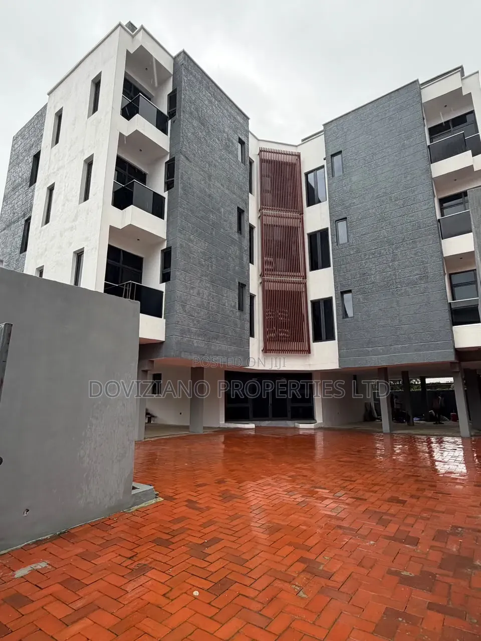 3bdrm Apartment in Ikeja GRA for sale in Ikeja GRA