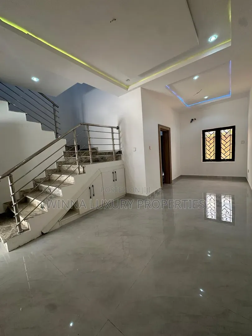 2bdrm Townhouse / Terrace in Fha Lugbe for rent in Lugbe District