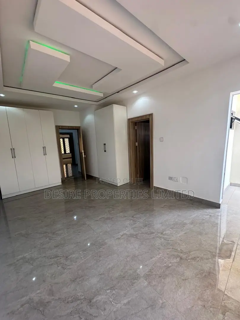 2bdrm Townhouse / Terrace in Expressview Estate, FHA for rent in FHA