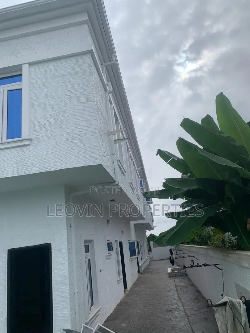 5bdrm Duplex in Mayfair Garden, Awoyaya for sale in Awoyaya