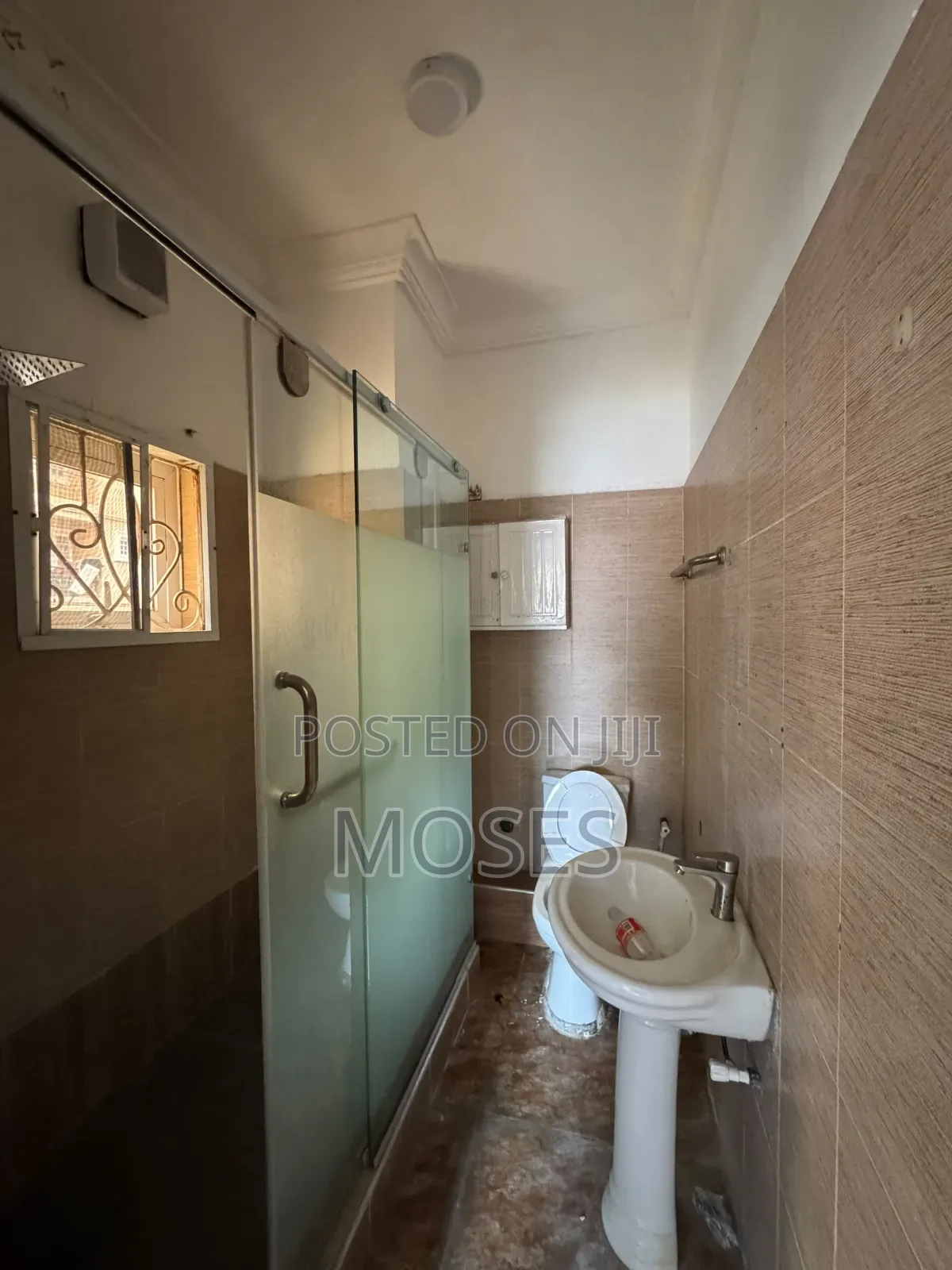 3bdrm Apartment in Inside An Access, Victoria Island Extension for rent in Victoria Island Extension