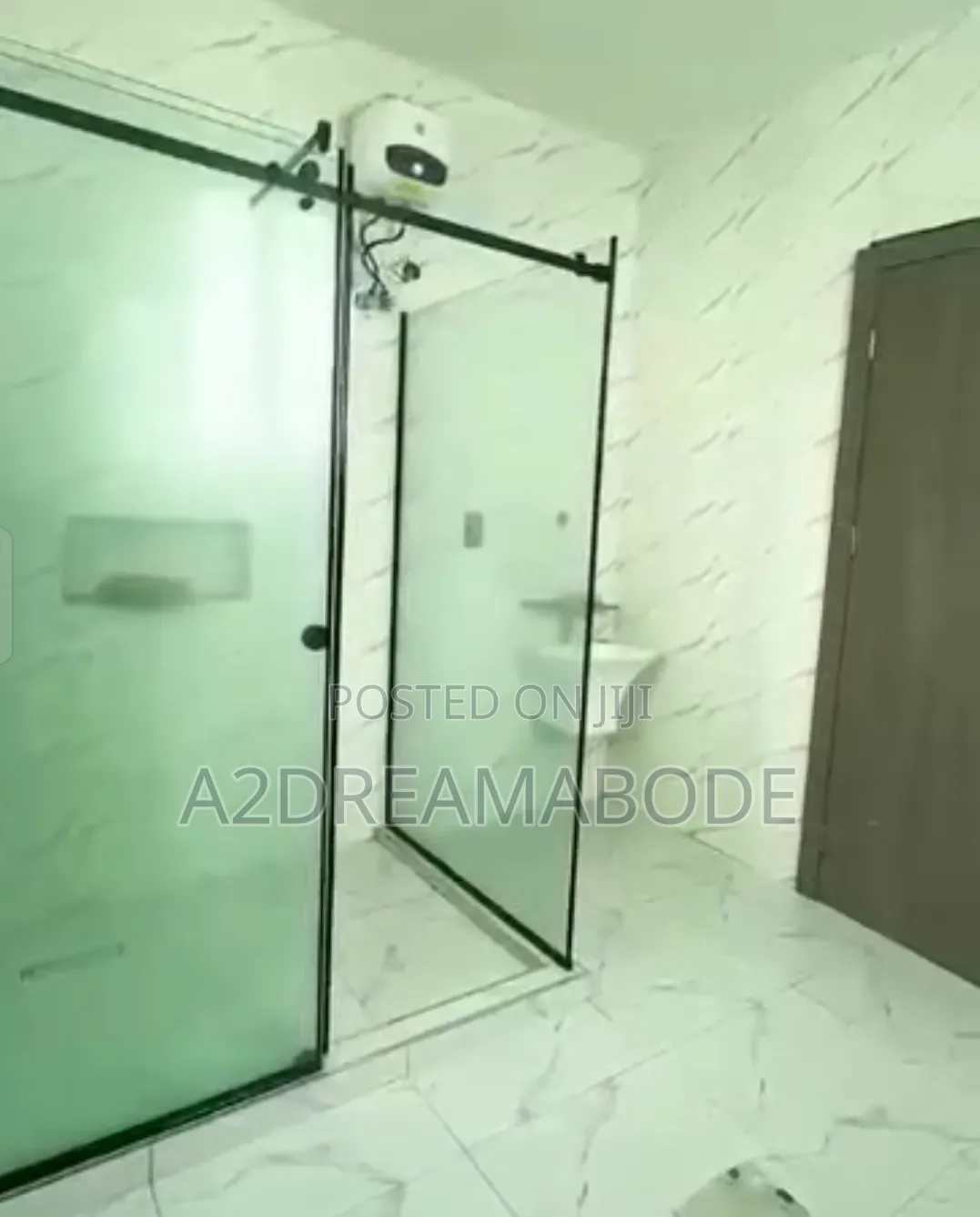 4bdrm Duplex in Maryland, Mende for sale in Mende