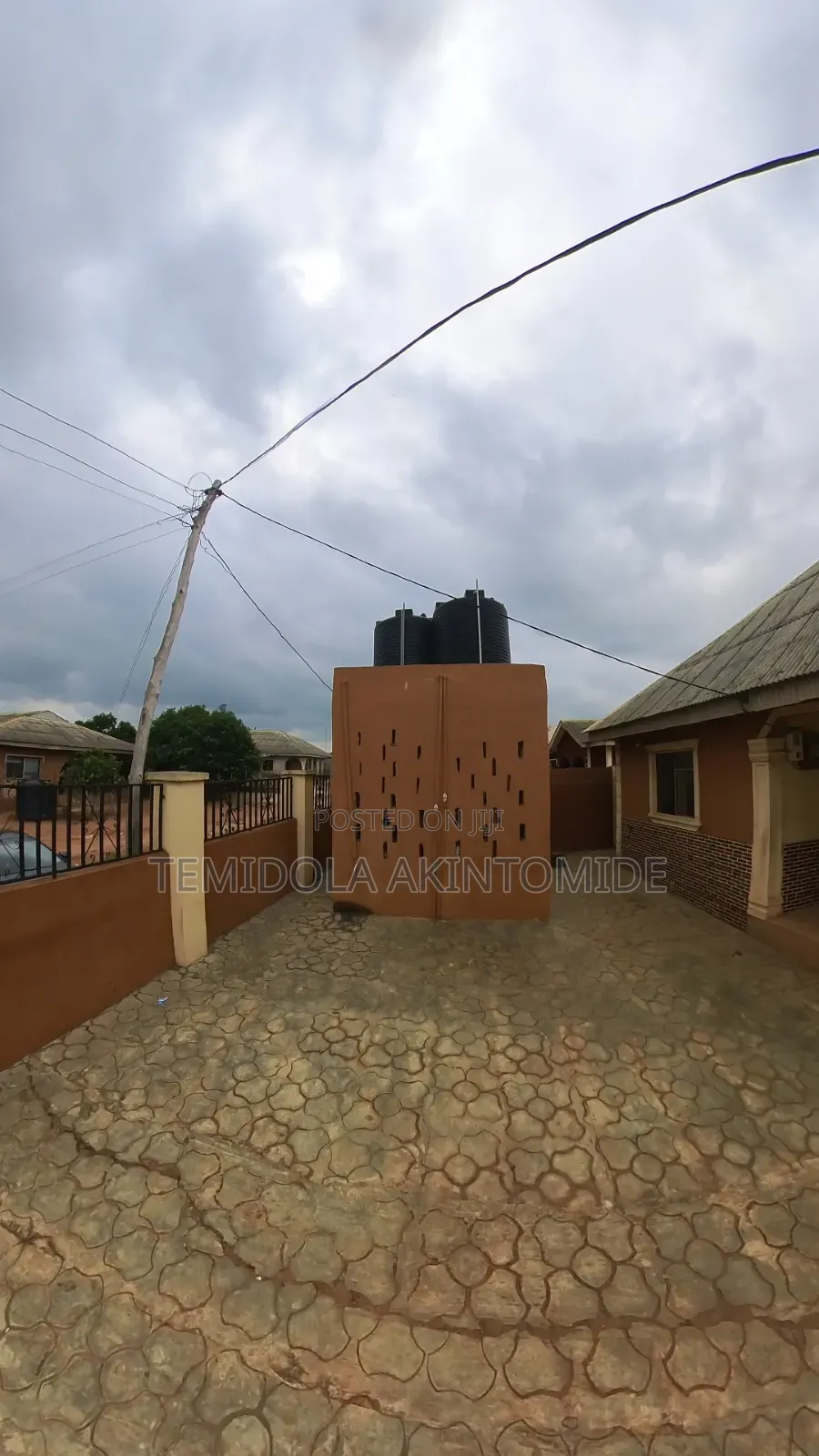15bdrm Block of Flats in Ilaro for sale in Ilaro