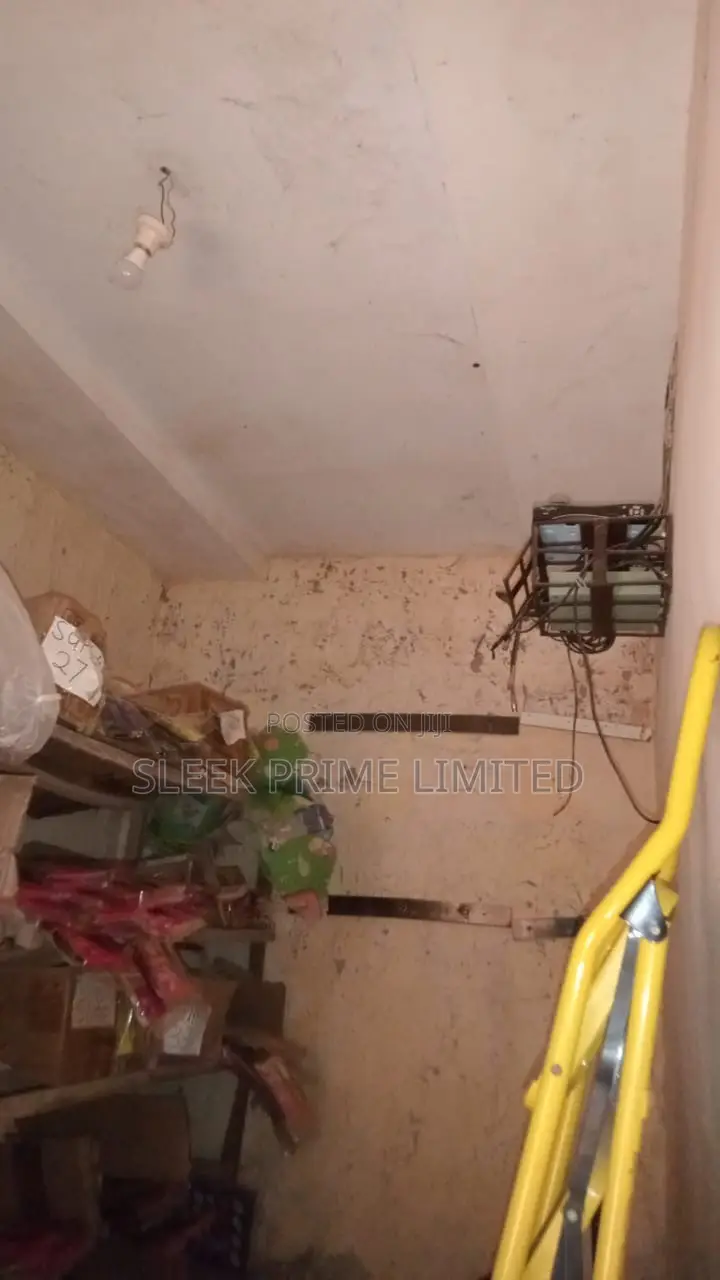 Double Shops for Sale at Lugbe for 30m in Lugbe District