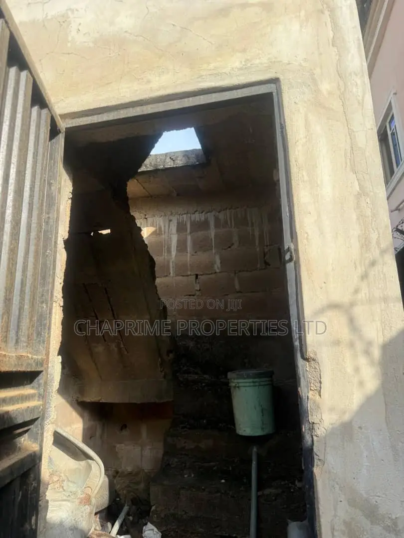 2bdrm Bungalow in Iyana Ipaja for sale in Iyana Ipaja