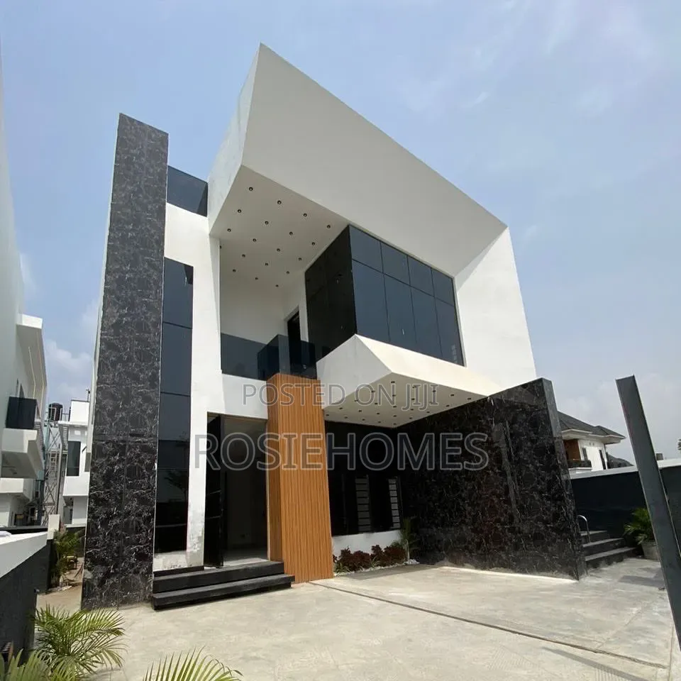 4bdrm Duplex in Oral Estate, Lekki Phase 1 for rent in Lekki Phase 1