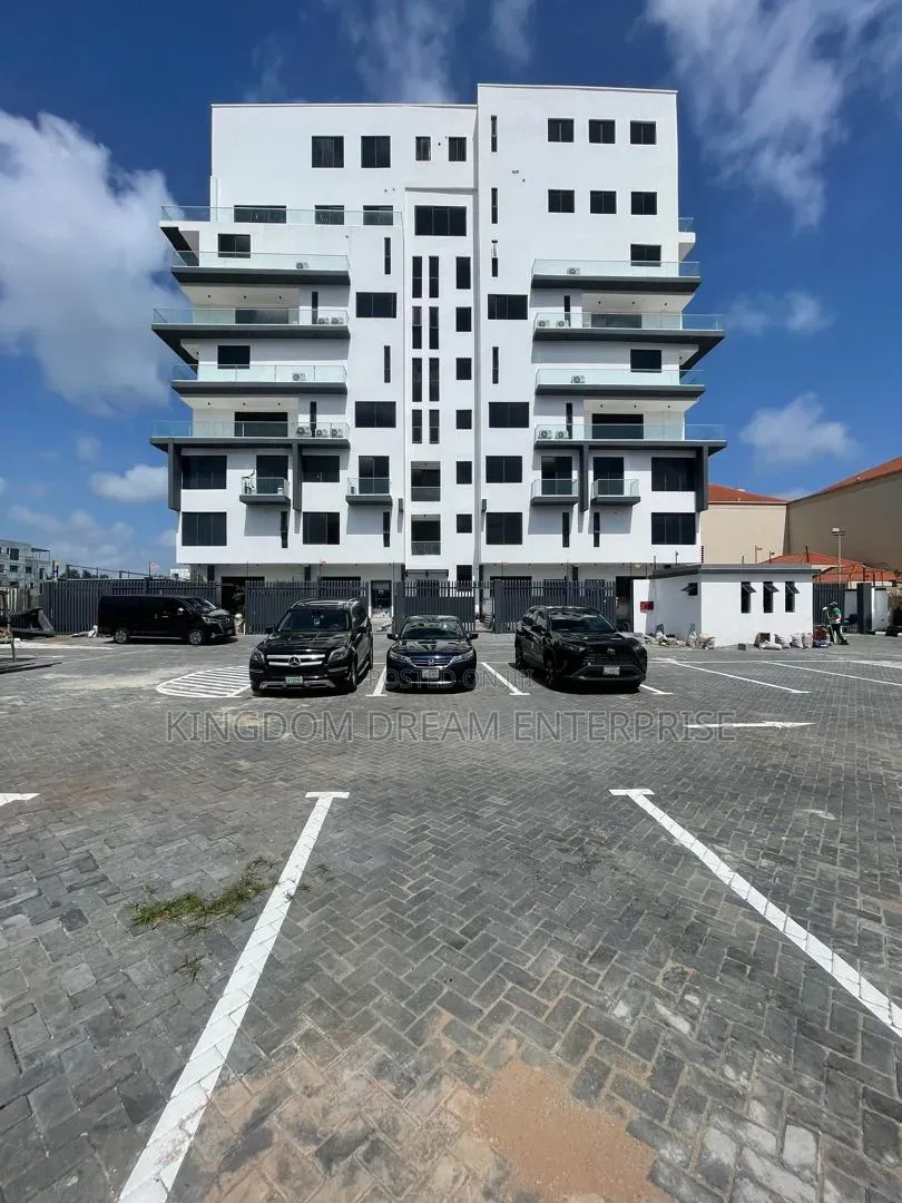 3bdrm Maisonette in Banana Island Ikoyi for rent in Banana Island
