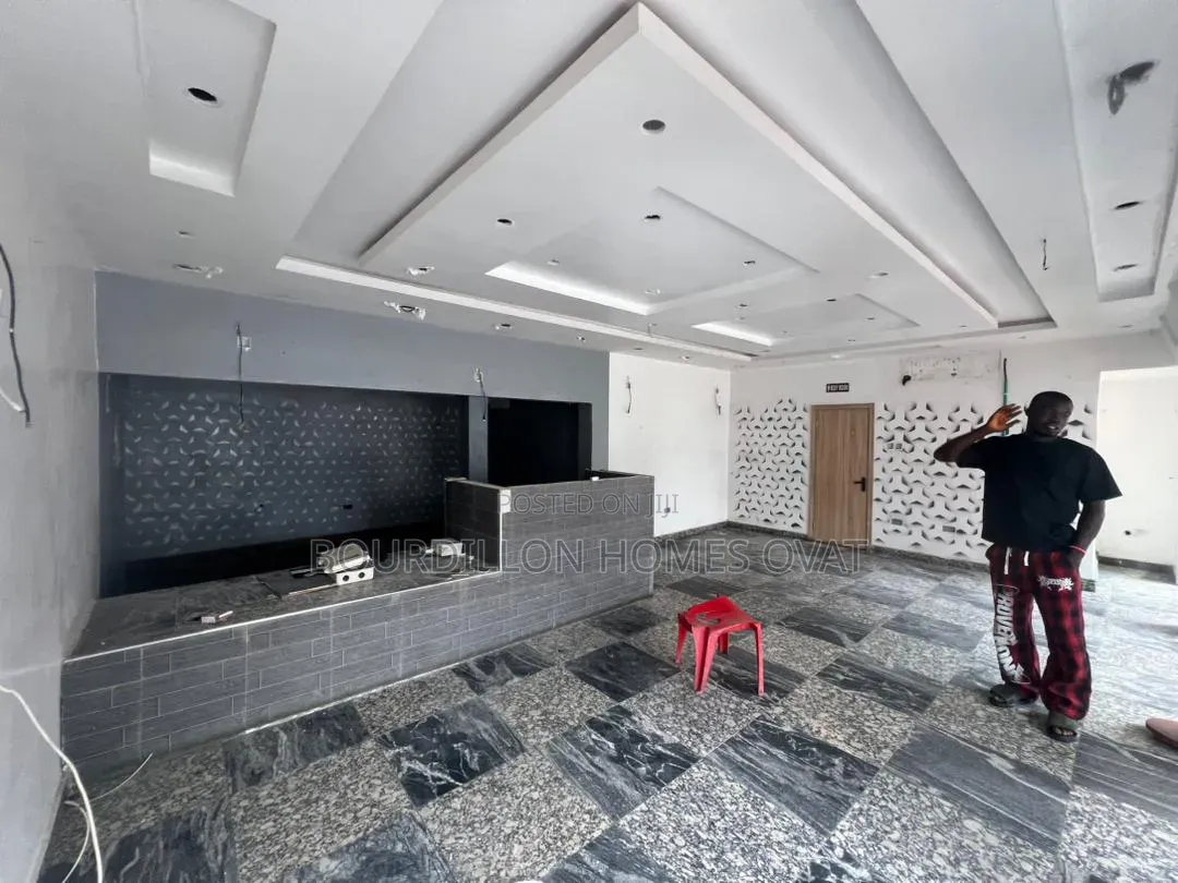 5bdrm Apartment in Victoria Island for rent in Victoria Island Extension
