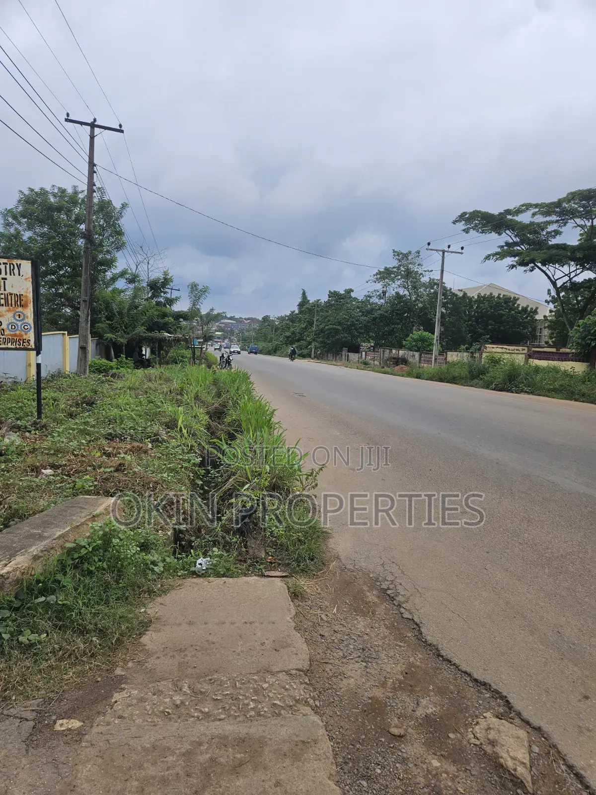 Commercial Land at Sadiat Junction Along Ilesha Garage in Osogbo