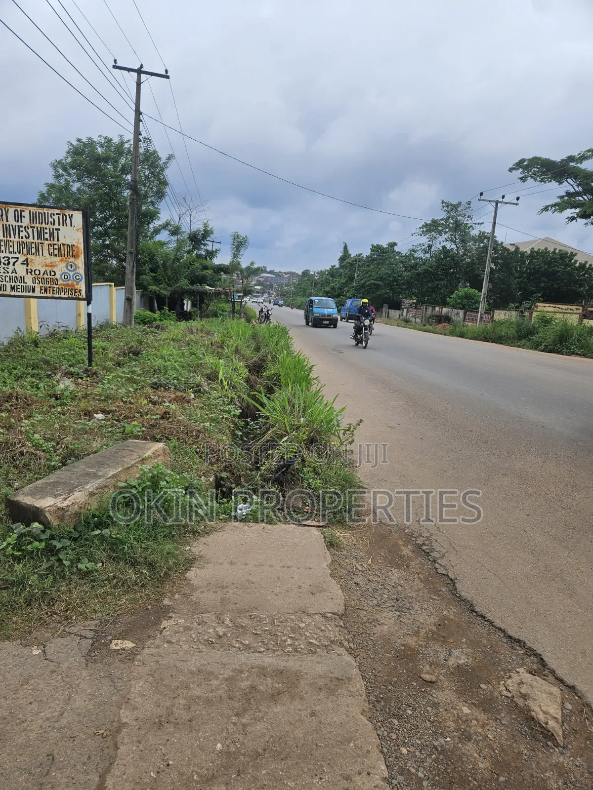Commercial Land at Sadiat Junction Along Ilesha Garage in Osogbo