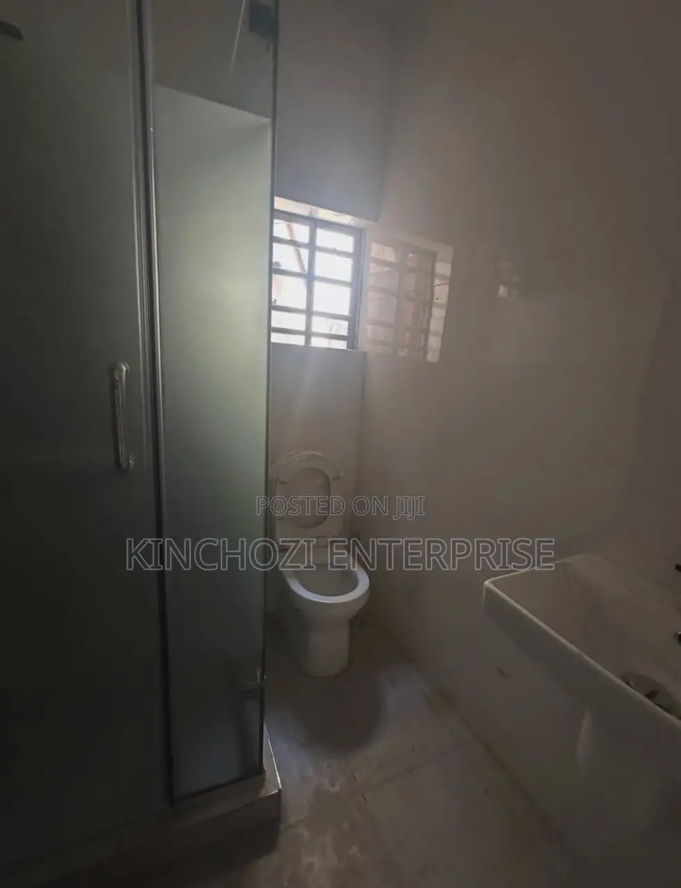 3bdrm Duplex in Rockvale Manors for rent in Gudu