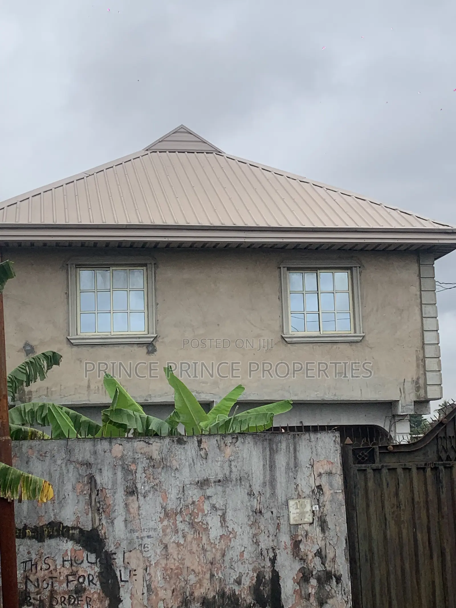 3bdrm Block of Flats in Surulere for sale in Aguda / Surulere
