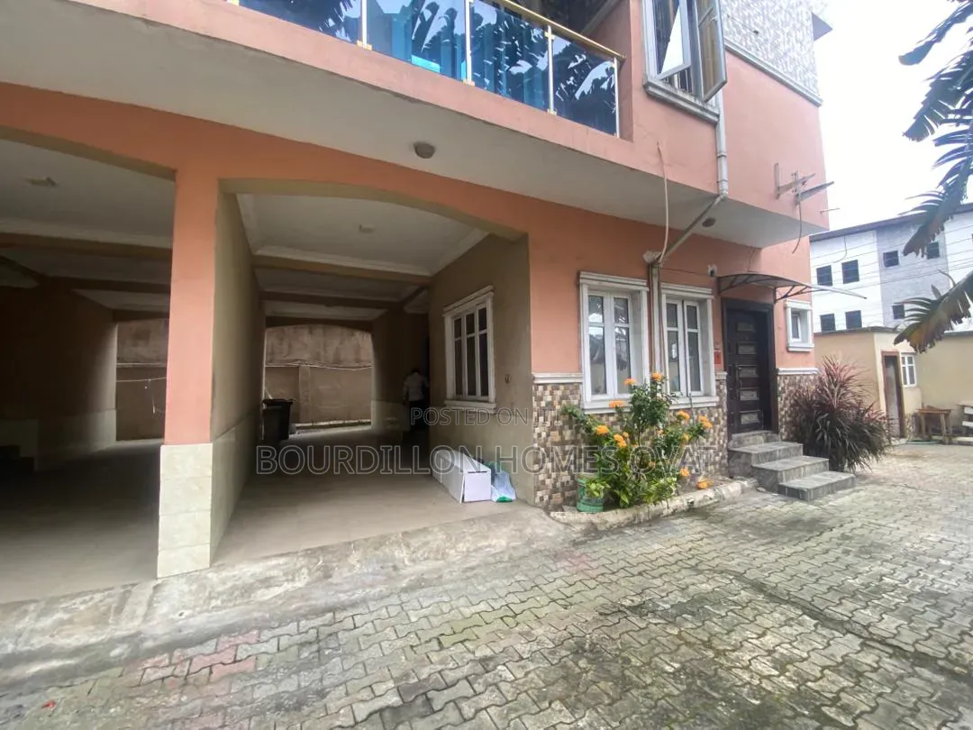 5bdrm Duplex in Osapa London Lekki for sale in Osapa london