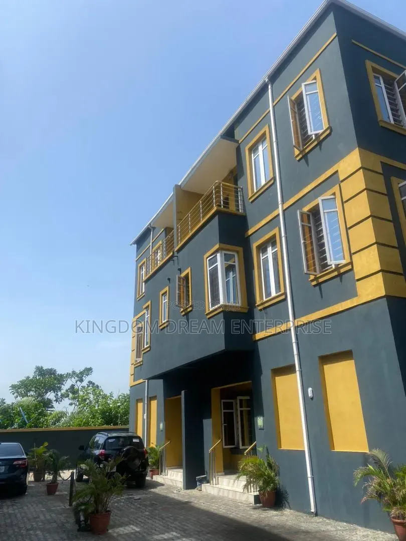 Furnished 9bdrm Duplex in Chevron Drive Lekki for sale in Chevron