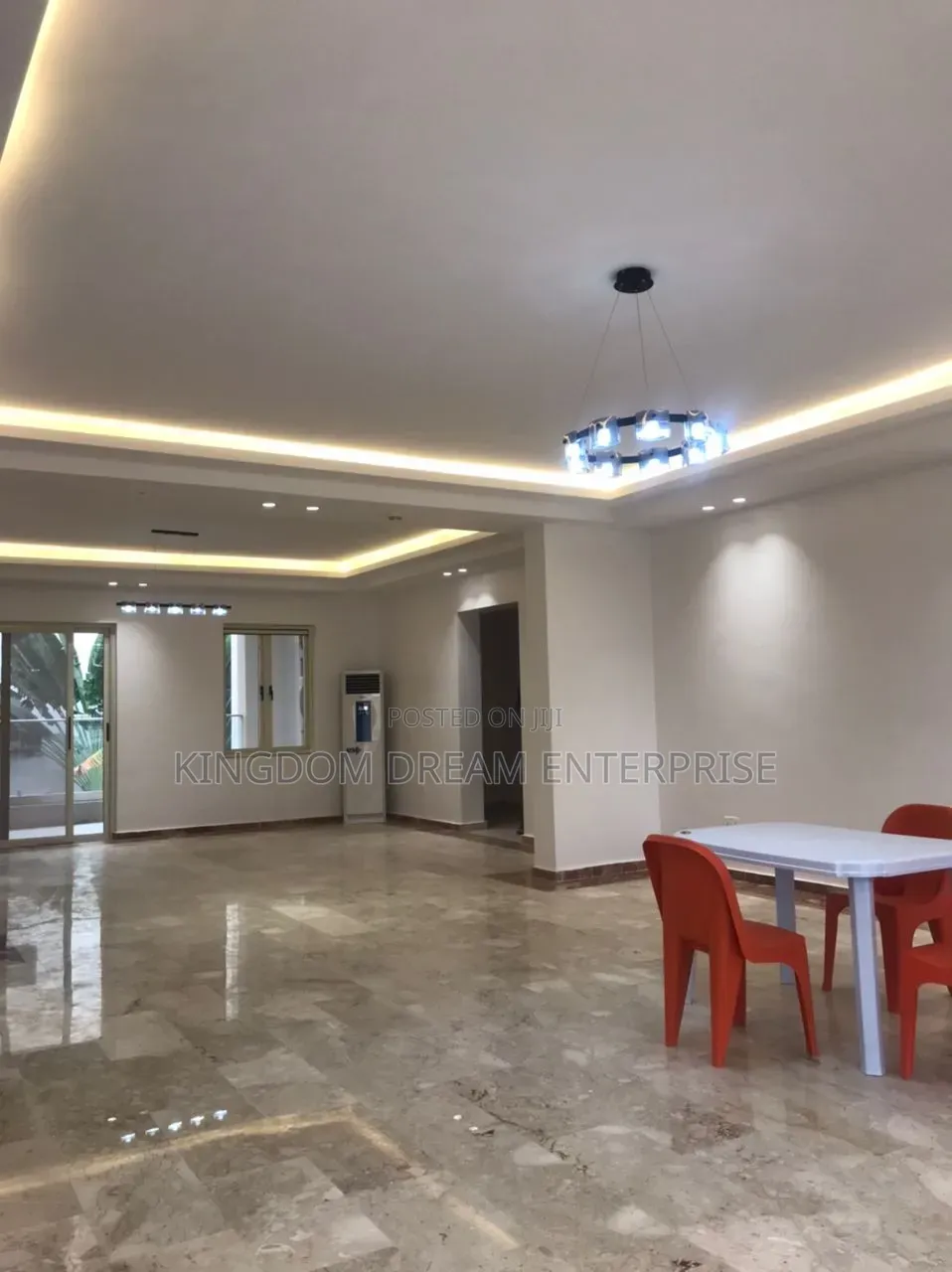 3bdrm Apartment in Ikoyi Lagos, Bourdillon for rent in Bourdillon