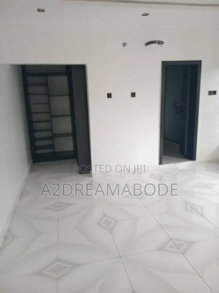 4bdrm Duplex in Opebi for sale in Opebi