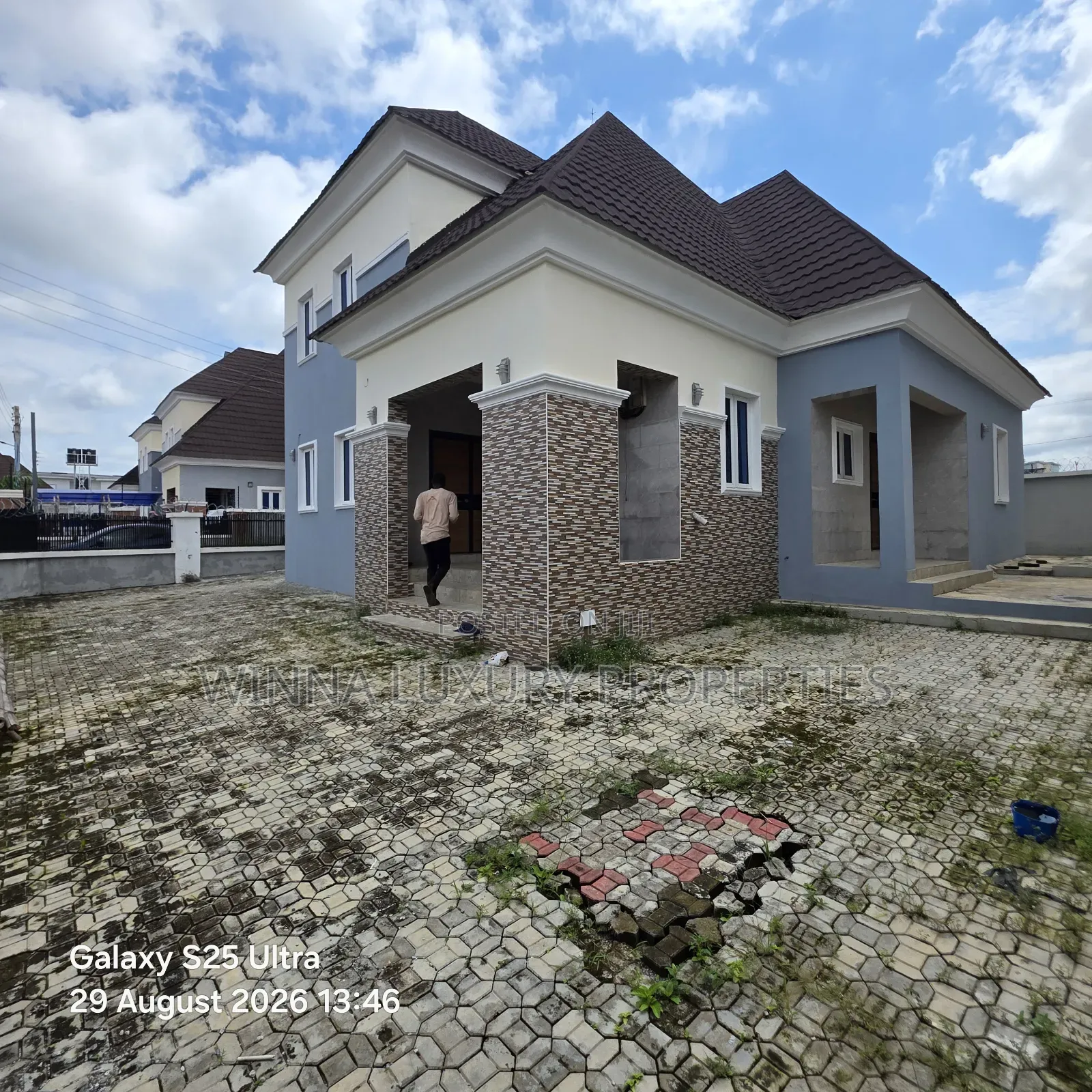 4bdrm Penthouse in Nut, Lugbe District for sale in Lugbe District