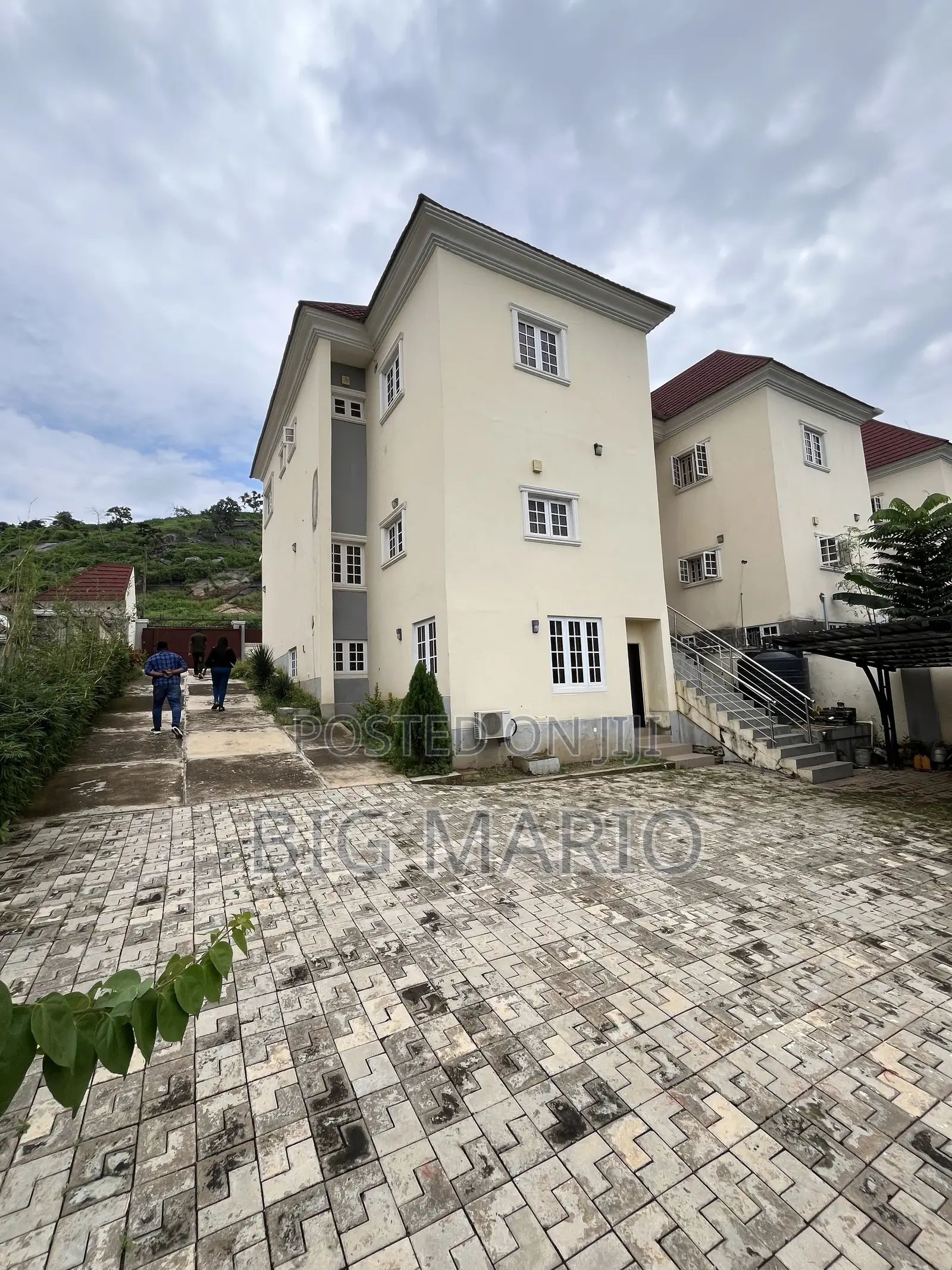 4bdrm Duplex in Guzape Main for rent in Guzape District