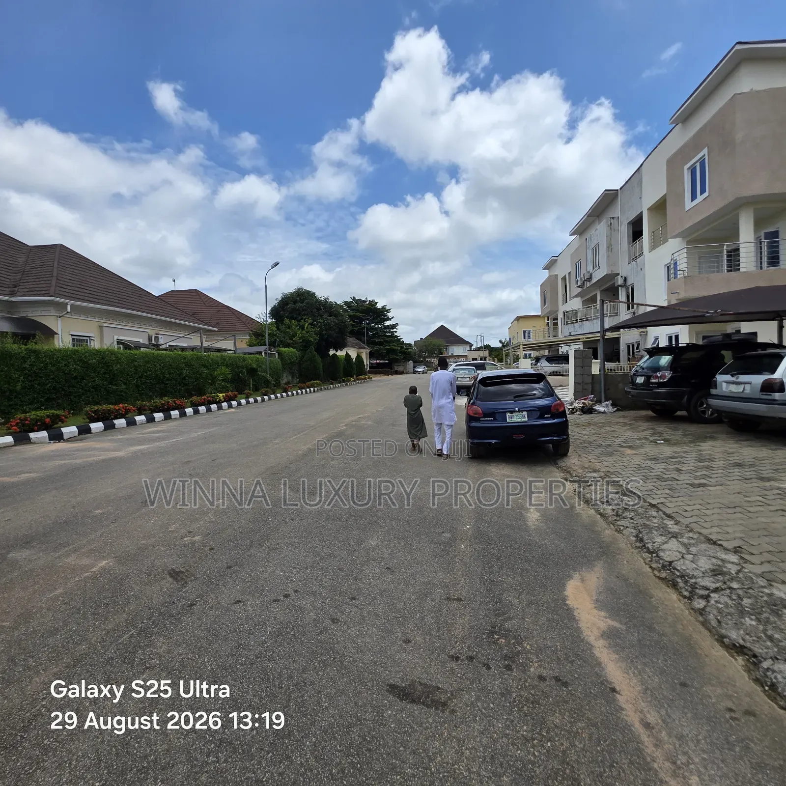 Double Shop at Beaufort Court. in Lugbe District