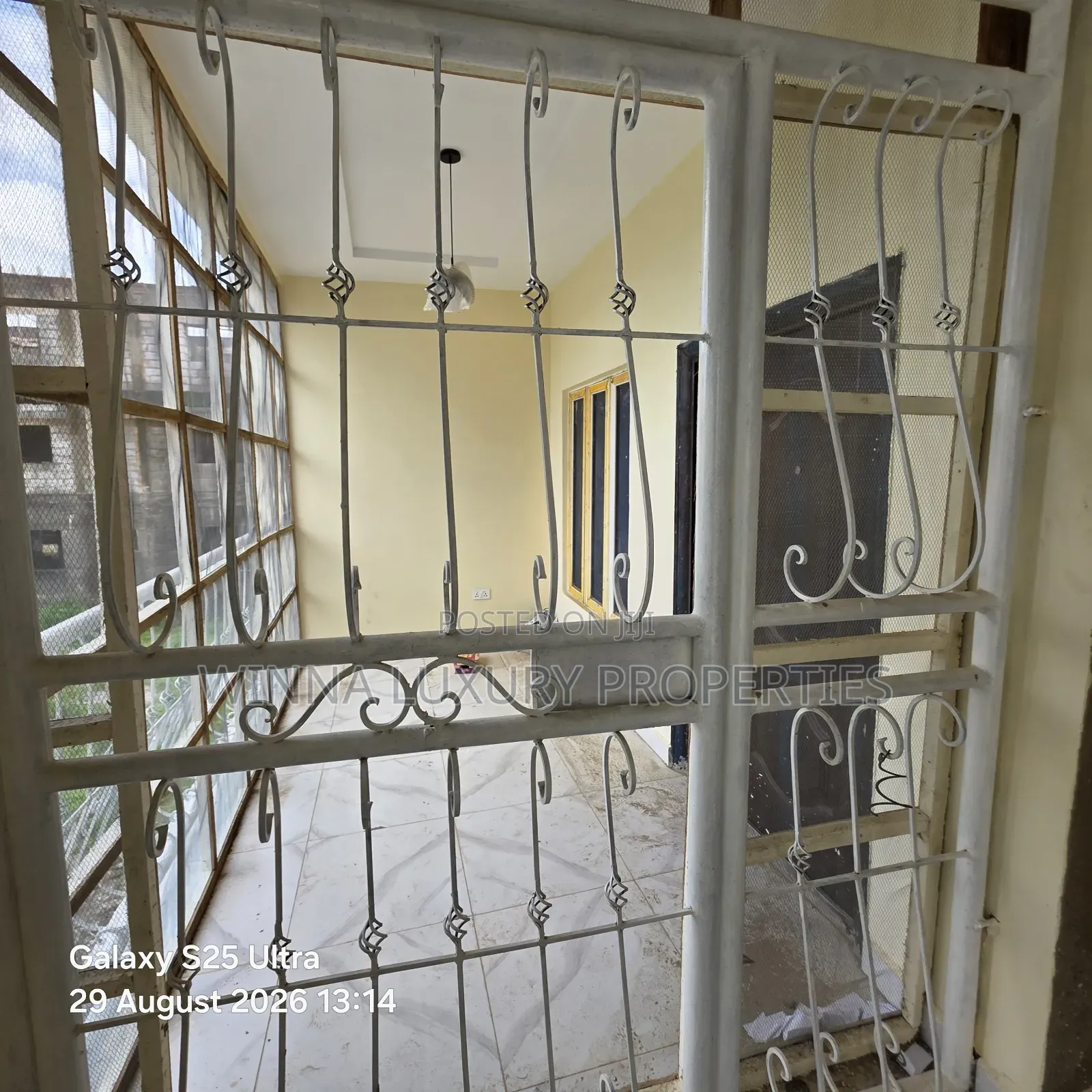 3bdrm Apartment in Beaufort Court, Lugbe District for sale in Lugbe District