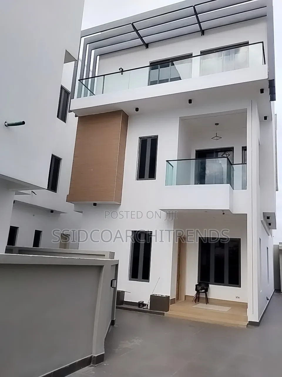 5bdrm Duplex in Call To Access, Ikate for sale in Ikate