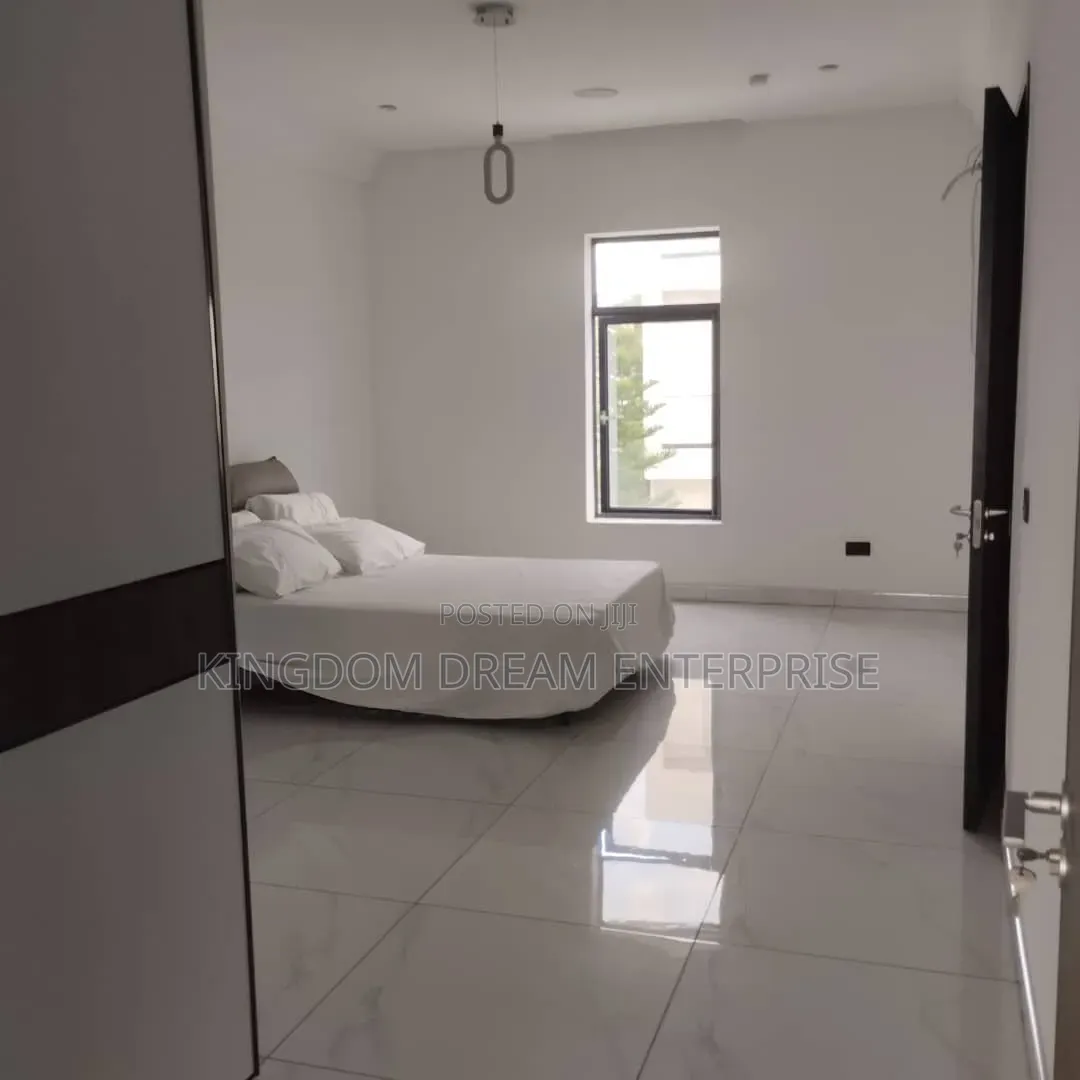 Furnished 5bdrm House in Banana Island Ikoyi for sale in Banana Island