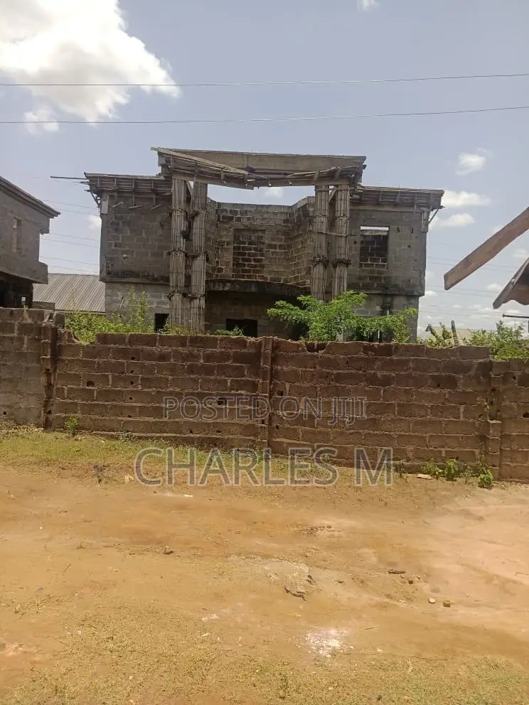 4bdrm Duplex in Obasanjo Farm/Ijagba, Ado-Odo/Ota for sale in Ado-Odo/Ota