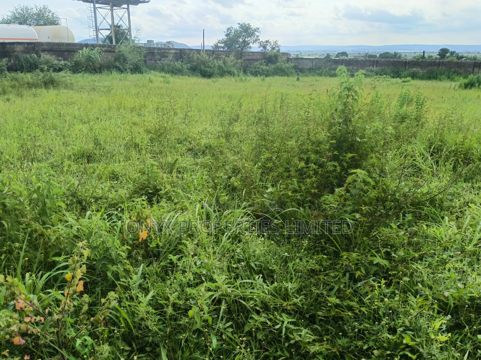Land for Sell for Commercial Purposes in Karu-Nasarawa