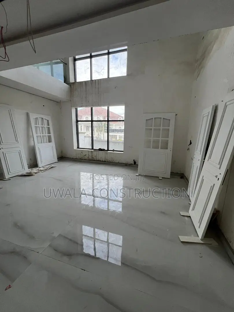 9bdrm Duplex in Asokoro for sale in Asokoro
