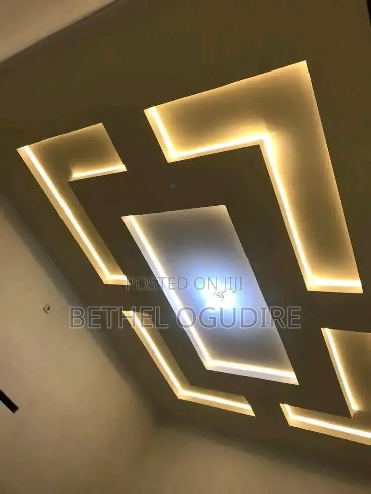 12bdrm House in Port-Harcourt for sale in Port-Harcourt