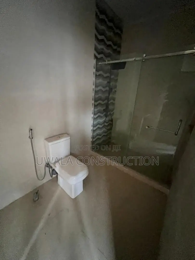 10bdrm Duplex in Asokoro for rent in Asokoro