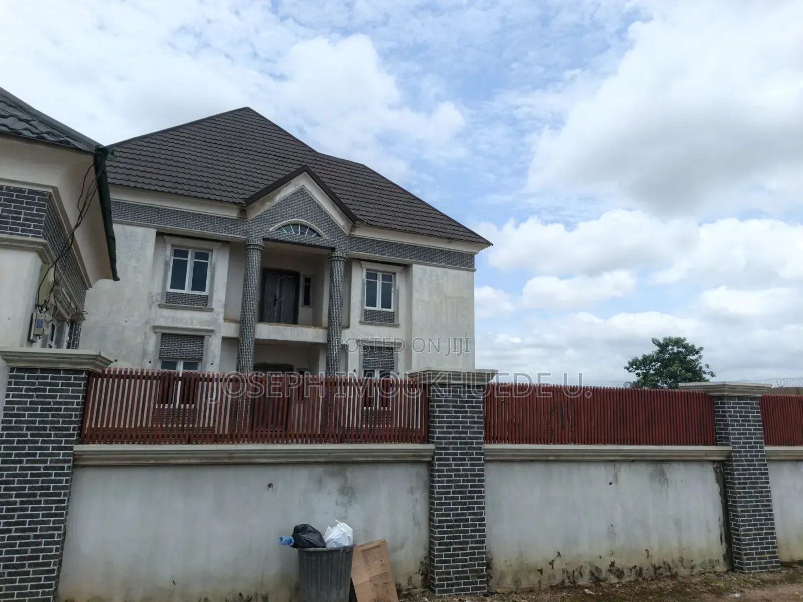 5bdrm Duplex in Bamsufic, Lokogoma for sale in Lokogoma