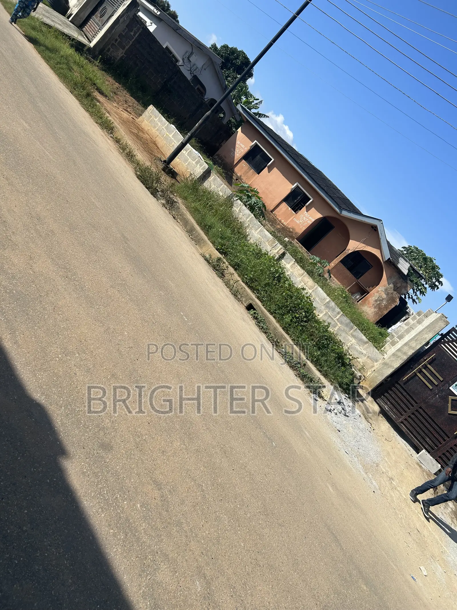 3bdrm Bungalow in Ayobo for sale in Ayobo