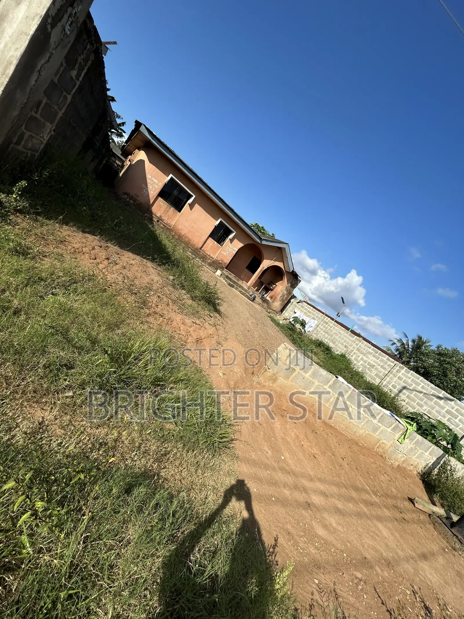 3bdrm Bungalow in Ayobo for sale in Ayobo