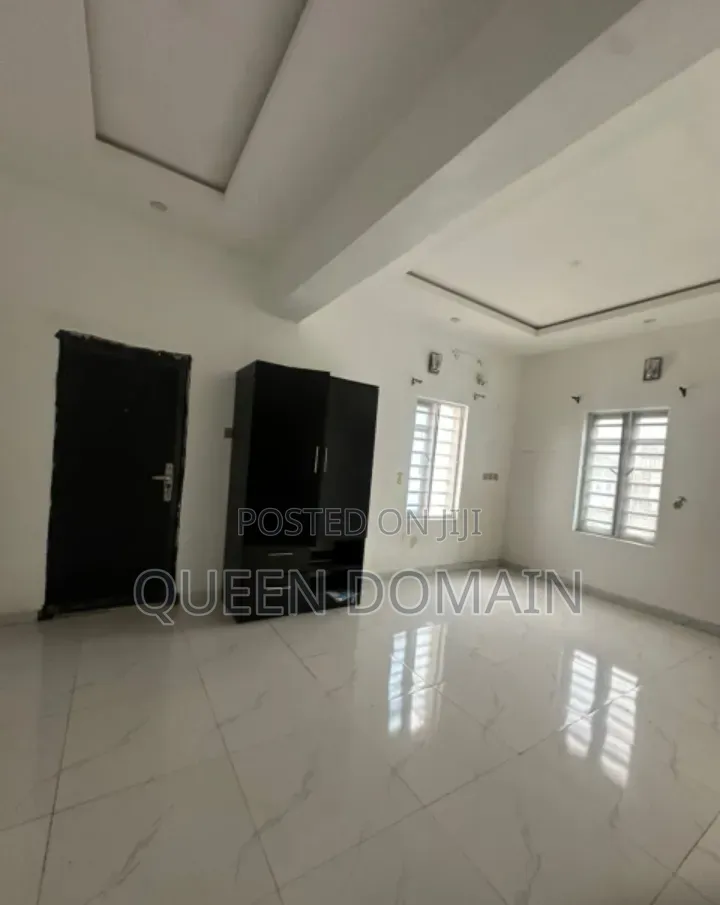 2bdrm Block of Flats in Peace Estate, Sangotedo for rent in Sangotedo