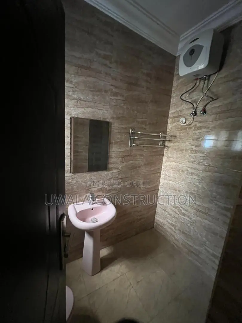 6bdrm Duplex in Asokoro for sale in Asokoro