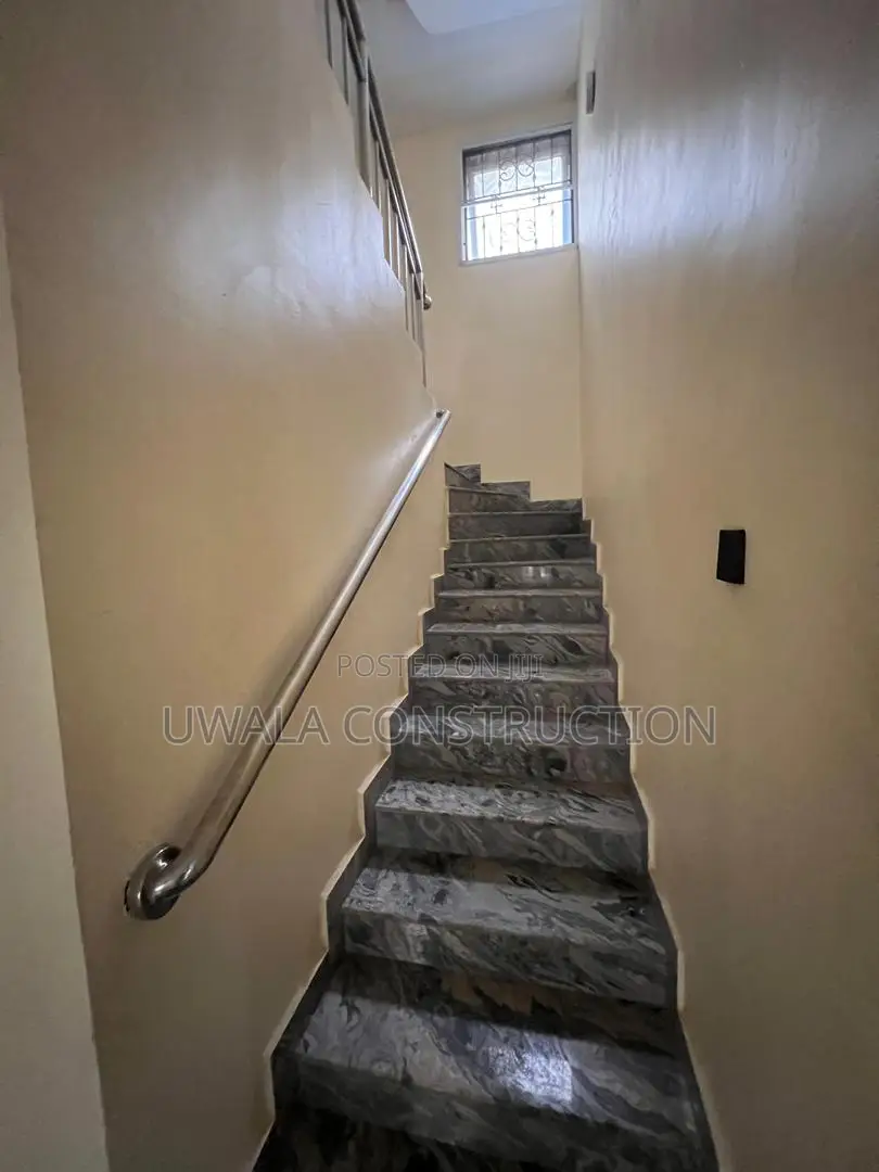 6bdrm Duplex in Asokoro for sale in Asokoro
