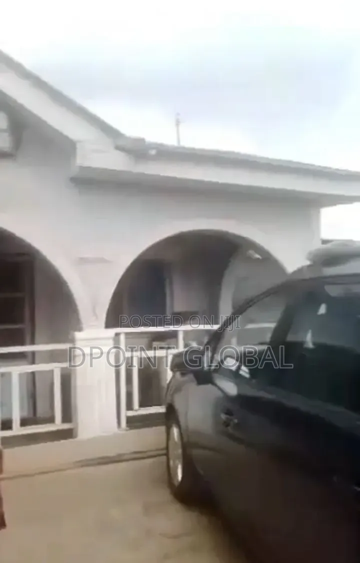 2bdrm Bungalow in Not Estate, Ayobo for sale in Ayobo