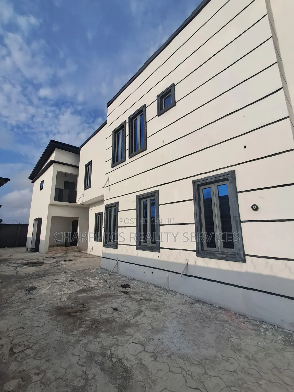 2bdrm Apartment in Off Lekki-Epe Expressway for rent in Off Lekki-Epe Expressway