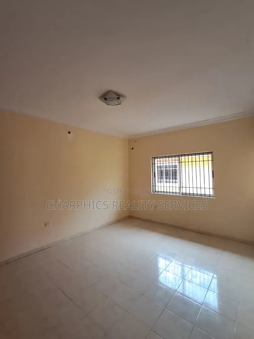 2bdrm Apartment in Igbo-efon for rent in Igbo-efon