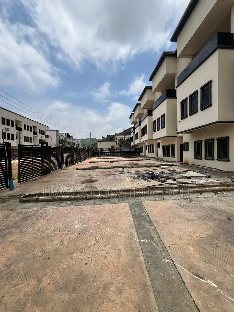 4bdrm Duplex in Katampe (Main) for sale in Katampe (Main)