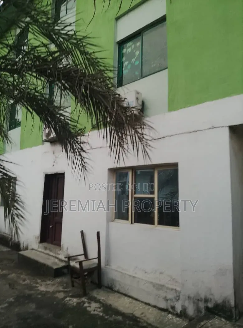 School for Sale Ojodu BERGER in Berger