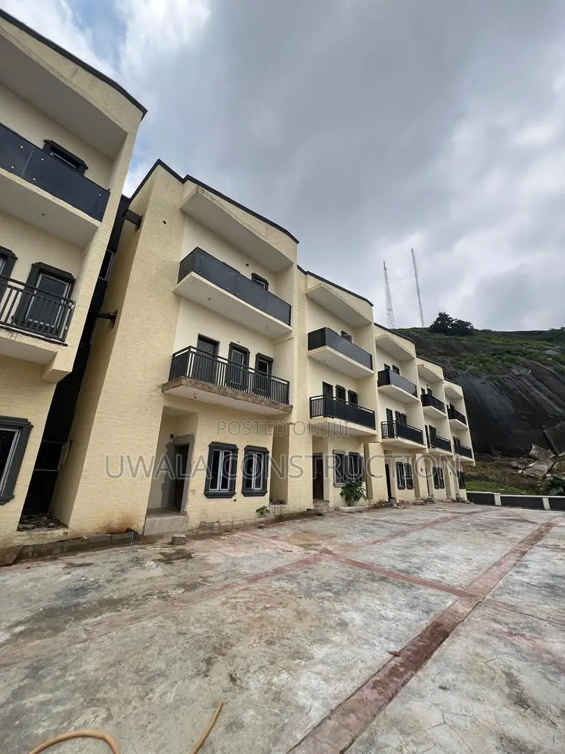 4bdrm Duplex in Katampe (Main) for sale in Katampe (Main)