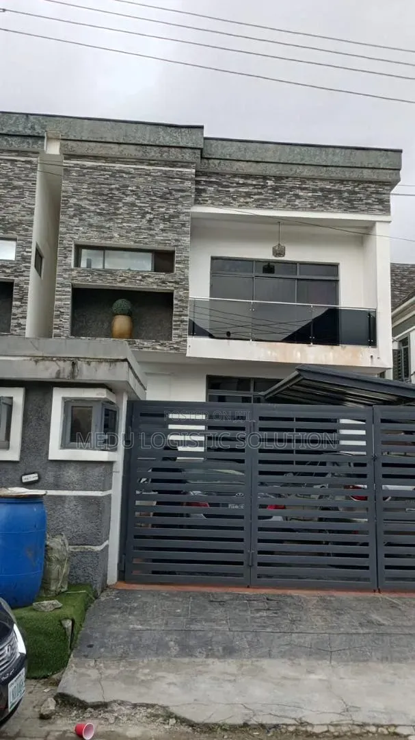 Furnished 4bdrm House in Ikota Villa Estate for sale in Ikota