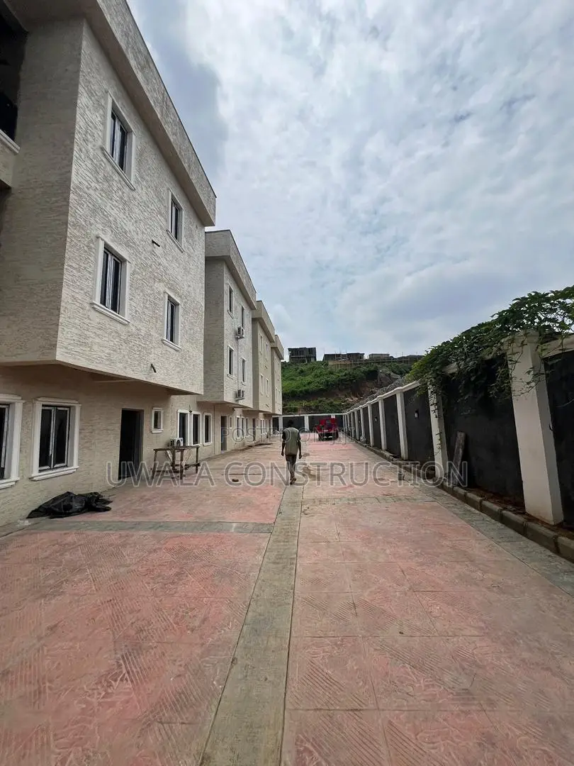 4bdrm Duplex in Katampe (Main) for sale in Katampe (Main)