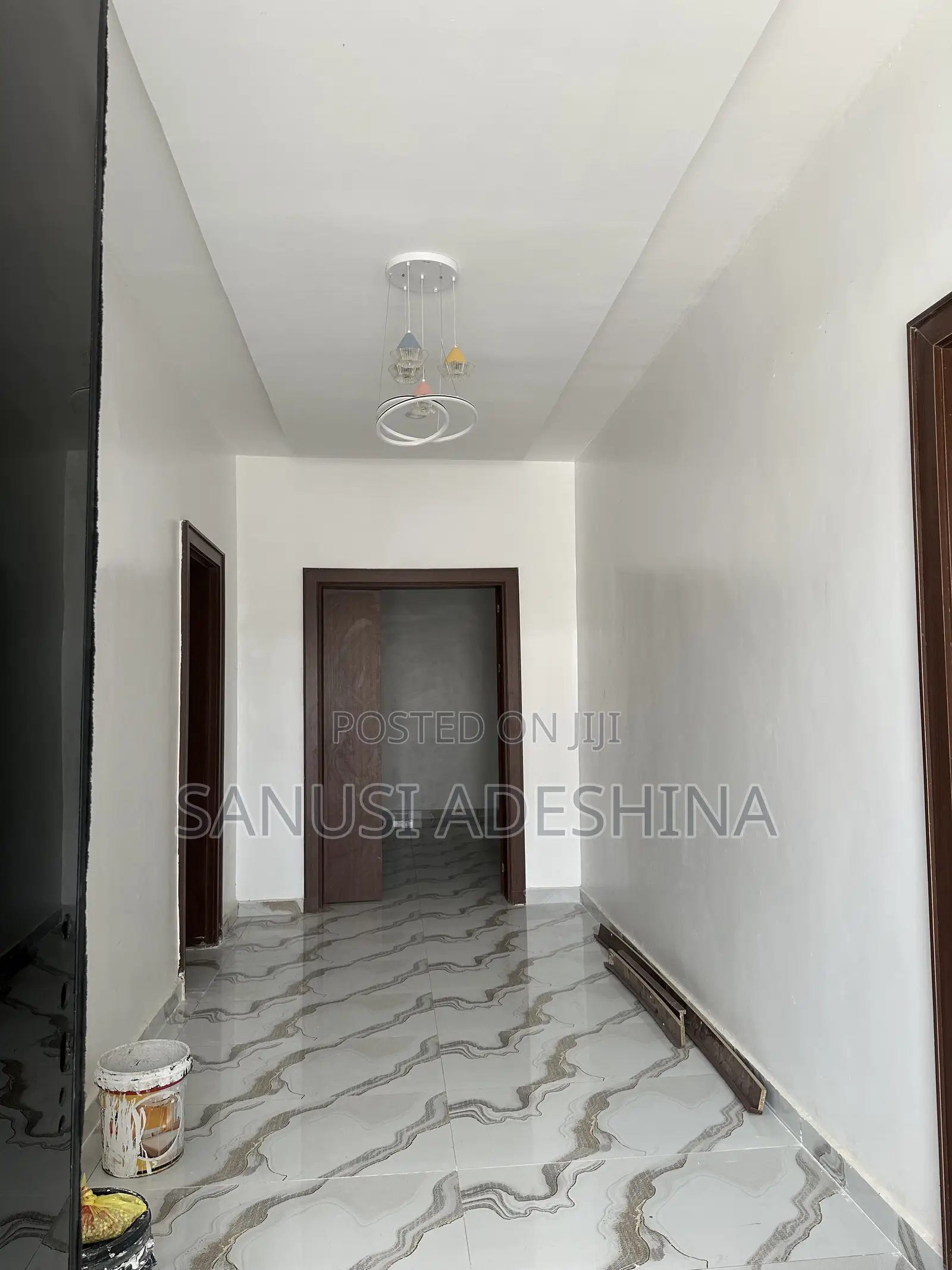8bdrm Duplex in Guzape Main,Fct for sale in Guzape District