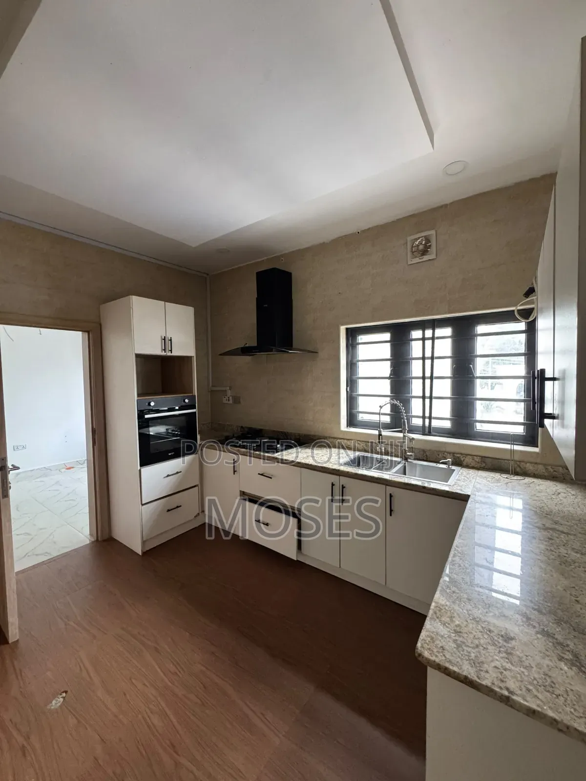 4bdrm Duplex in Inside An Access, Victoria Island Extension for rent in Victoria Island Extension